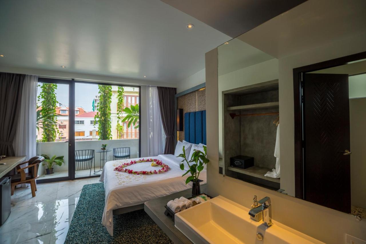 Elia Boutique Hotel Siem Reap Exteriör bild
